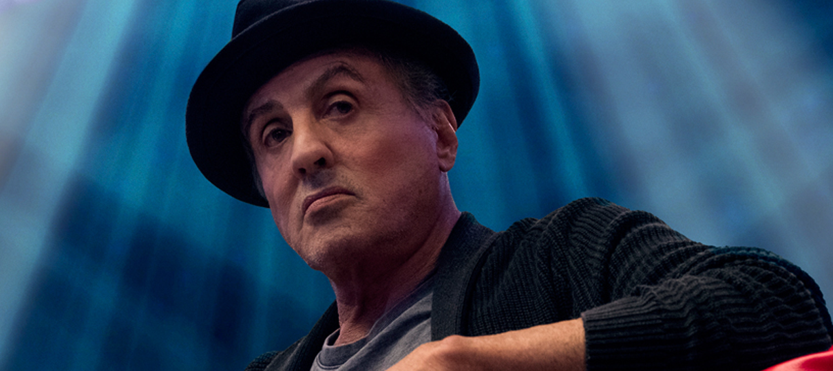 "O universo de Rocky não existe mais", diz Stallone sobre o personagem em Creed II