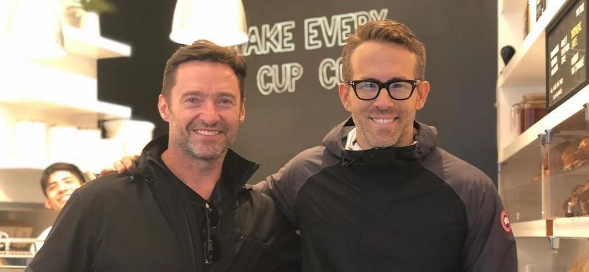 Ryan Reynolds começa campanha contra Hugh Jackman de zoeira