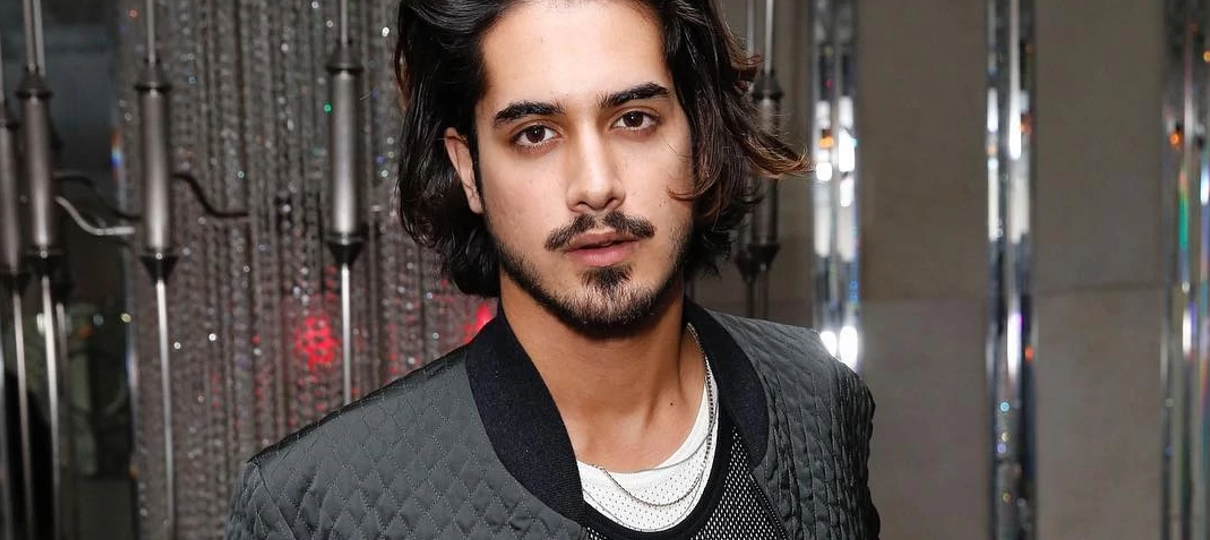 avan jogia rei tut