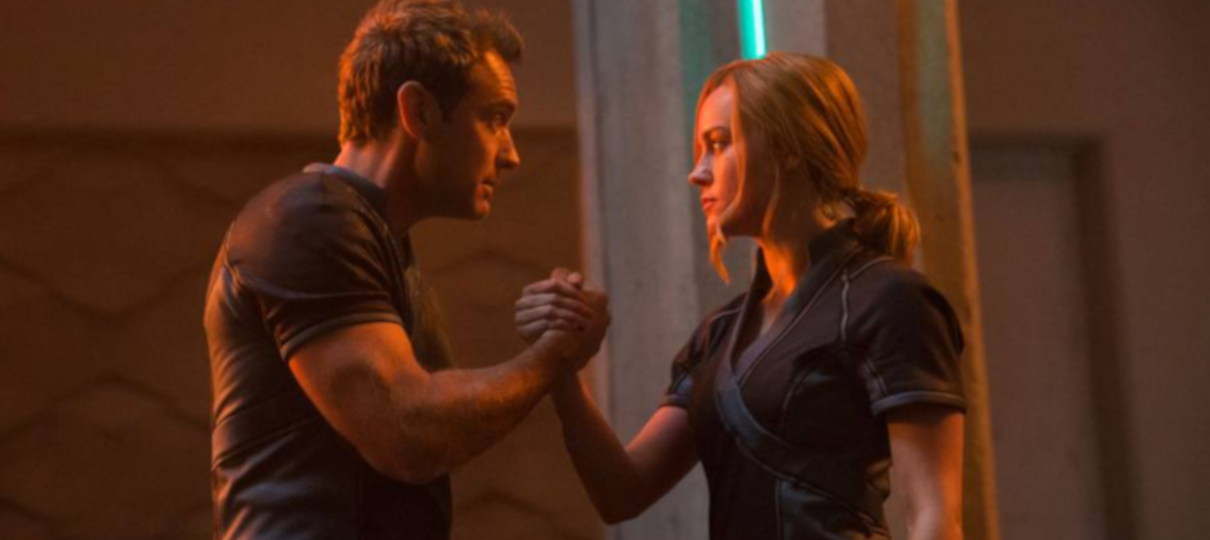 Capitã Marvel ganha nova foto com Brie Larson e Jude Law
