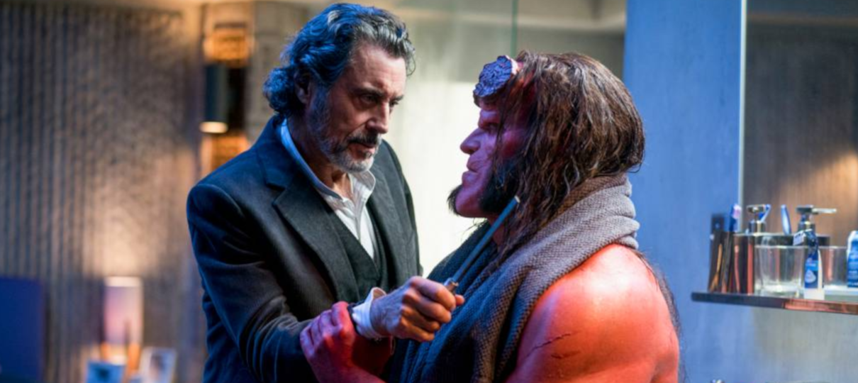 Hellboy encara Ian McShane em nova foto do filme