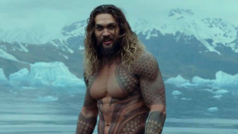 Jason Momoa faz o haka em premiere de Aquaman