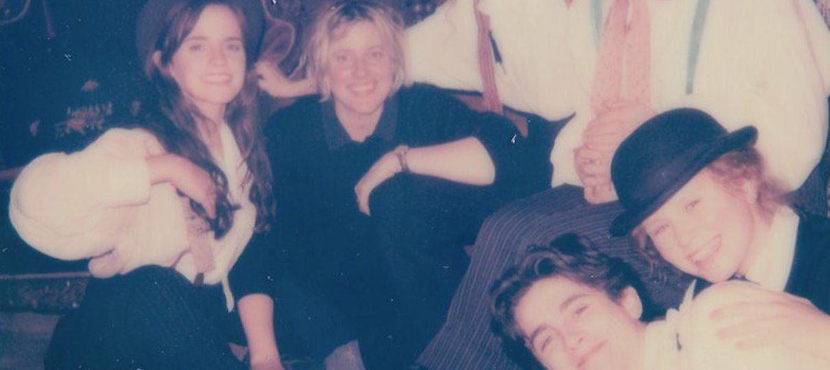 Little Women | Emma Watson, Saoirse Ronan e Timothee Chalamet estão em foto de bastidores