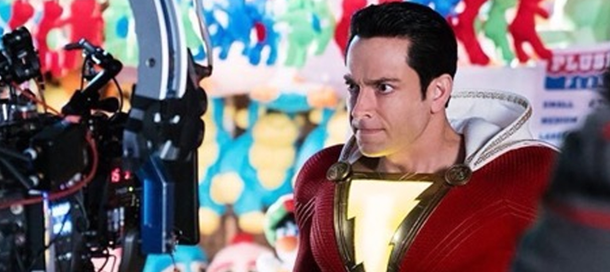 Shazam! aparece imponente em duas novas imagens do filme