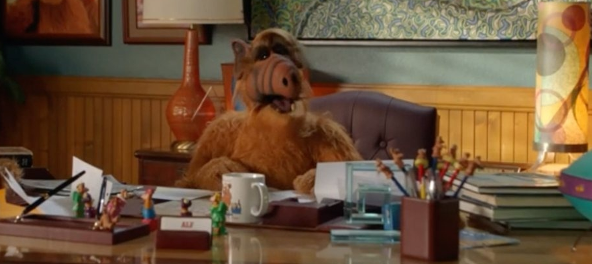 Alf, O ETeimoso retorna para a televisão com aparição em Young Sheldon