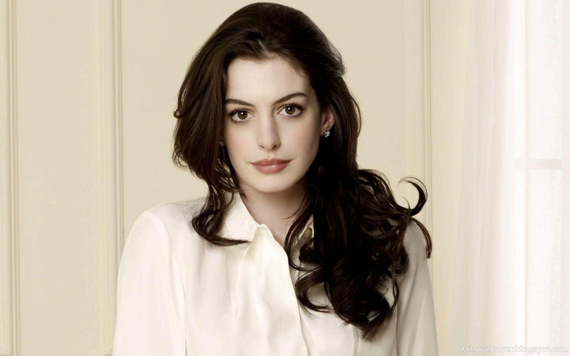 Convenção das Bruxas | Anne Hathaway vai estrelar o remake