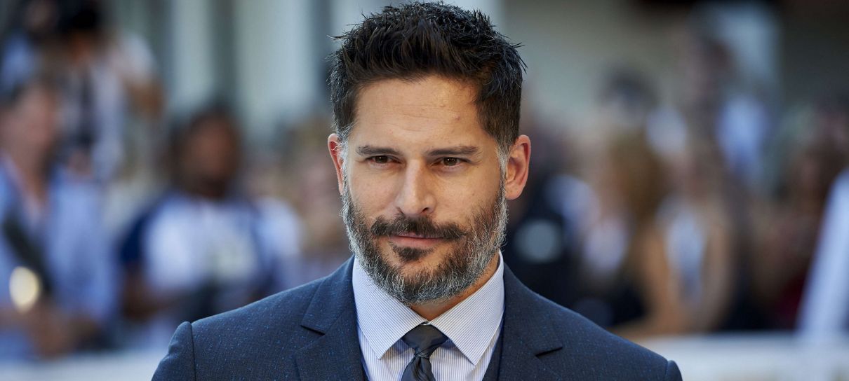 Joe Manganiello mestrou RPG para um grupo de crianças em hospital infantil