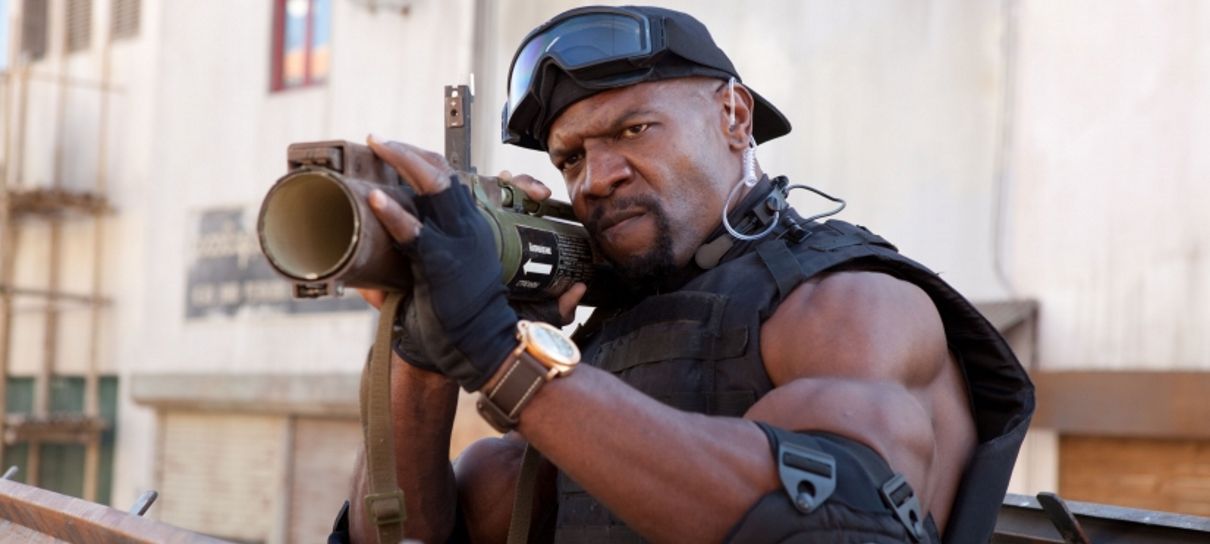 Sylvester Stallone mudou o roteiro de Os Mercenários depois de ver Terry Crews em ação