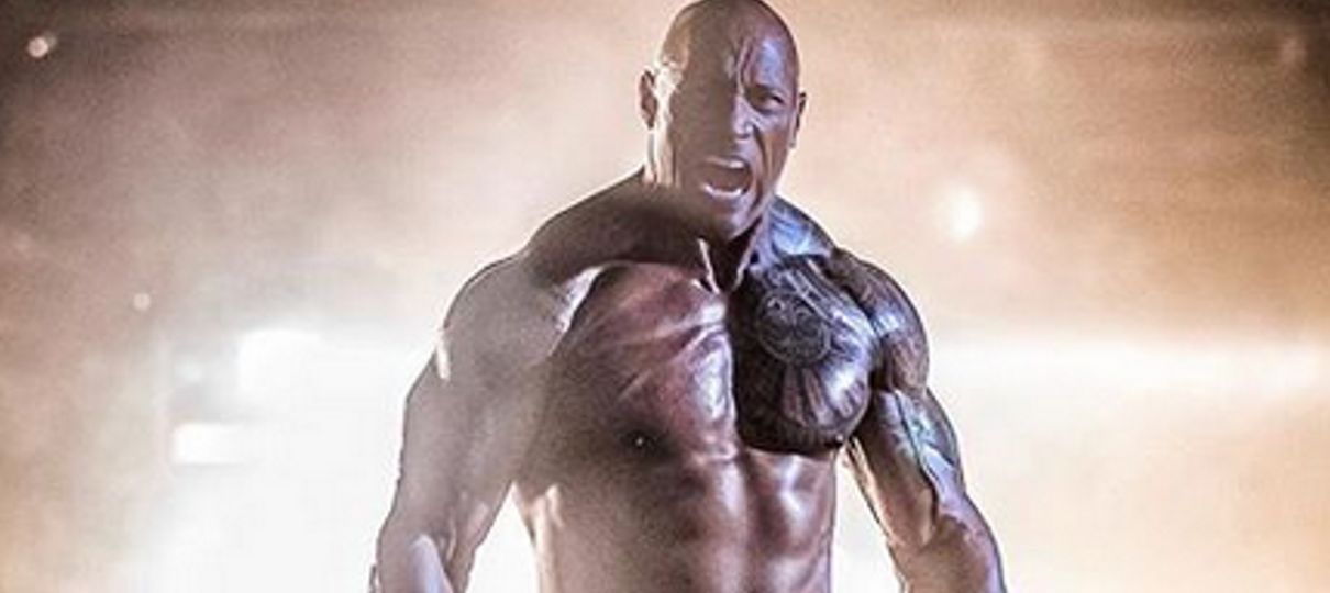 Hobbs & Shaw | The Rock aparece gigantesco em foto do filme