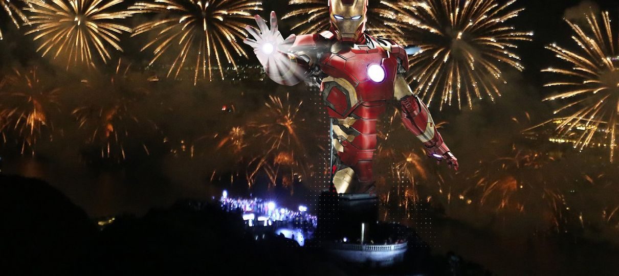 Queima de fogos em Copacabana teve trilha sonora de Os Vingadores