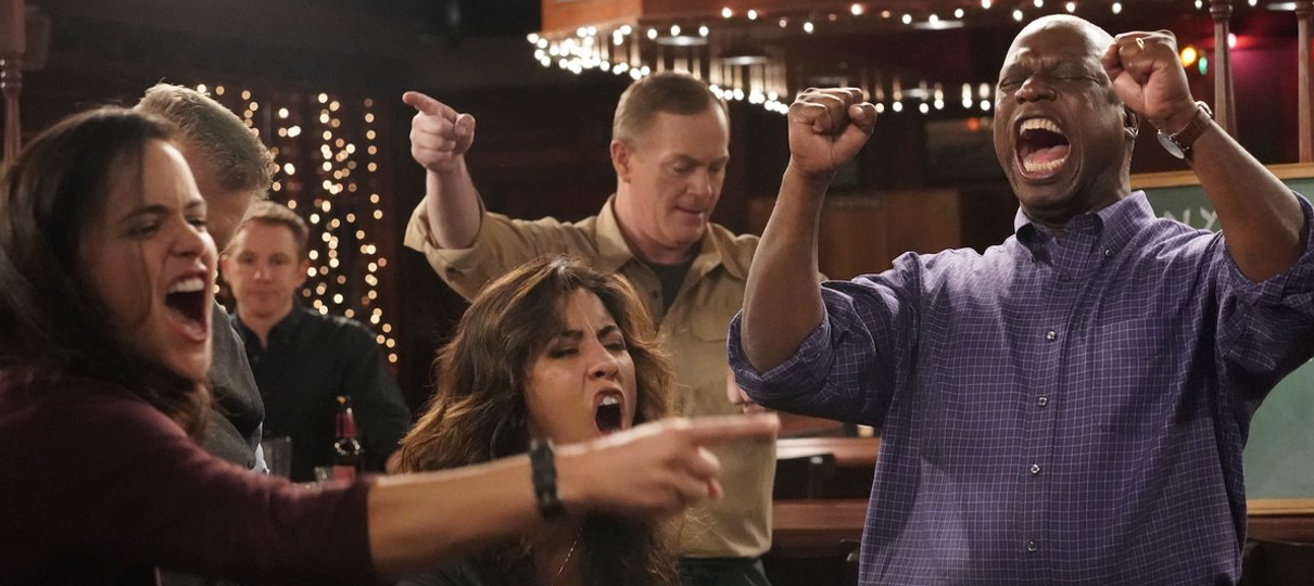 Brooklyn Nine-Nine é renovada para 7ª temporada e elenco comemora euforicamente