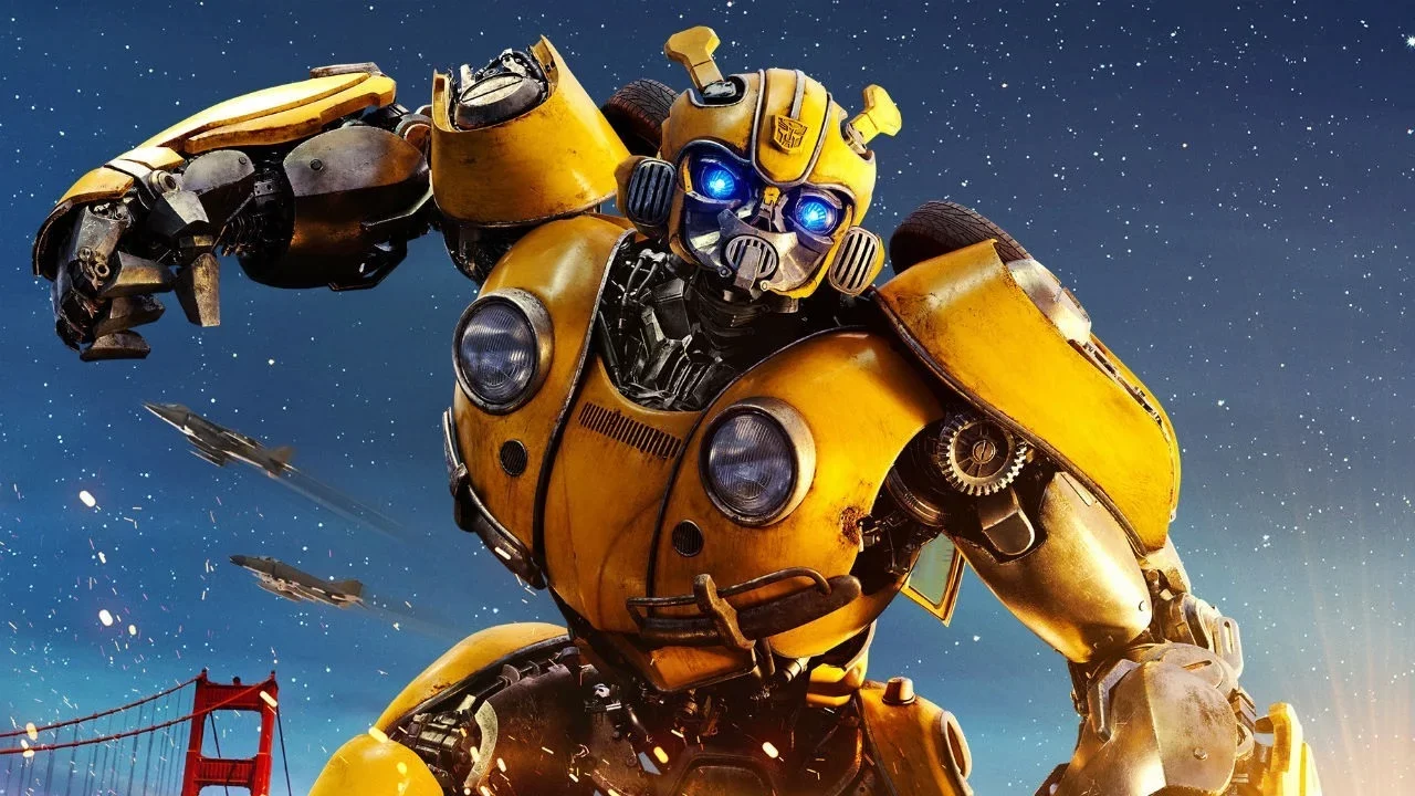Bumblebee é um reboot da franquia Transformers