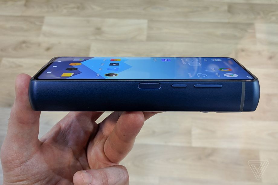 Esse tijolo com uma bateria poderosa também é um celular