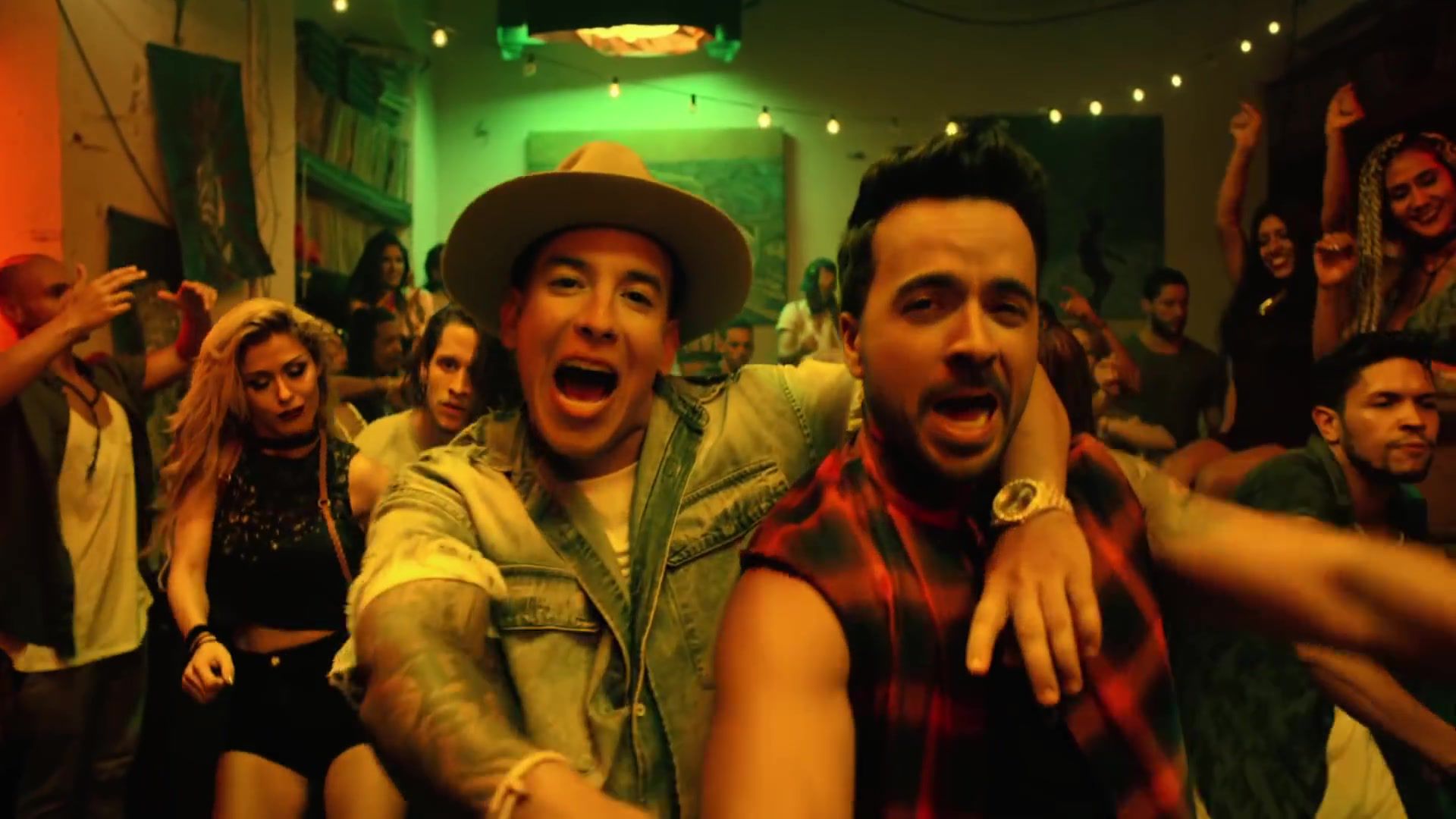 "Despacito" bate novo recorde no YouTube, com 6 bilhões de visualizações