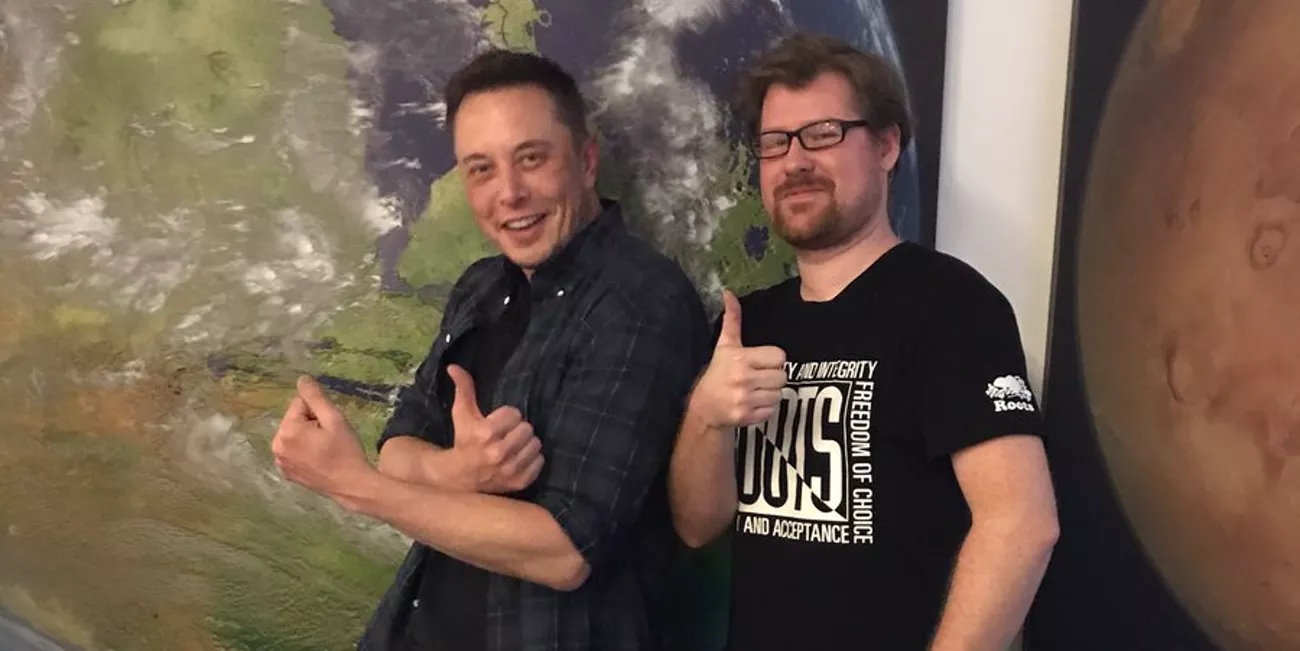 Elon Musk e criador de Rick and Morty discutem memes em vídeo