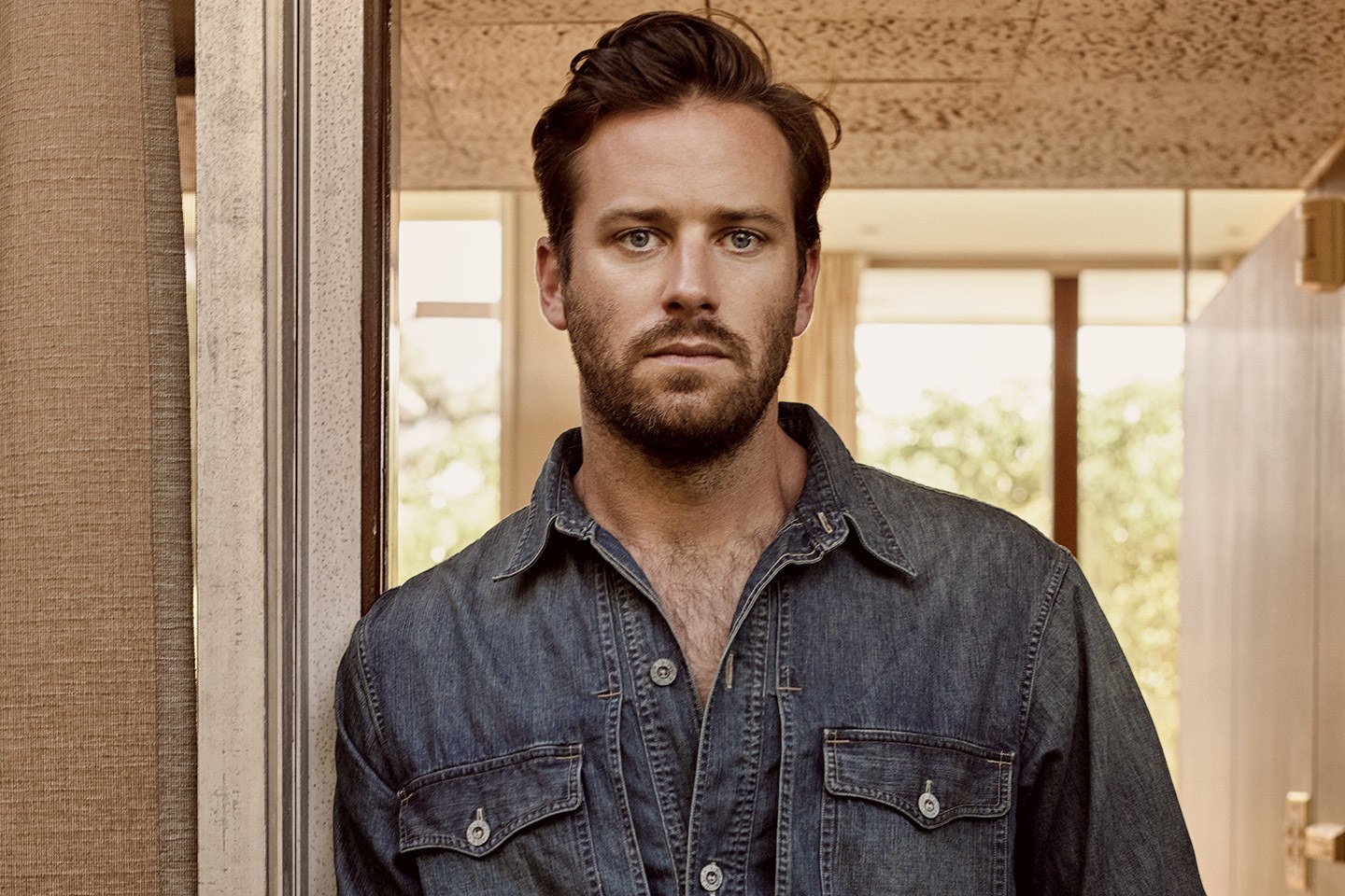 O Homem Invisível | Armie Hammer e Alexander Skarsgard estão cotados para o protagonista