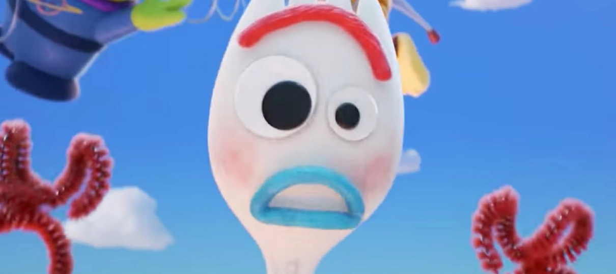 Brinquedo tem problemas de identidade em novo trailer de Toy Story 4