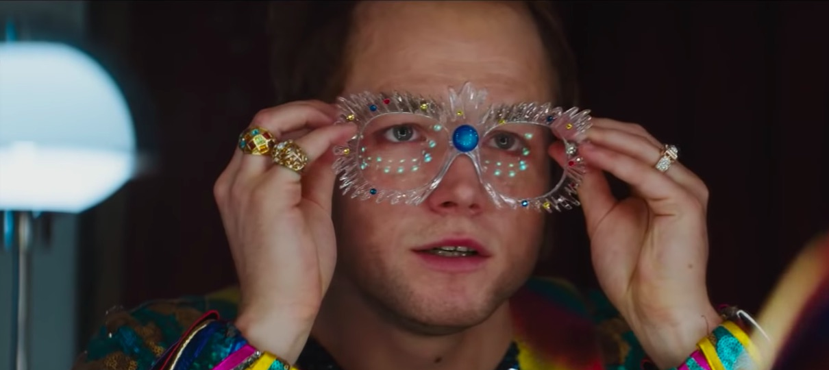 Diretor de Rocketman nega que produtores estejam tentando fazer cortes no filme
