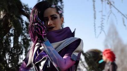 Overwatch | Atriz que dá voz à Sombra fez cosplay da personagem