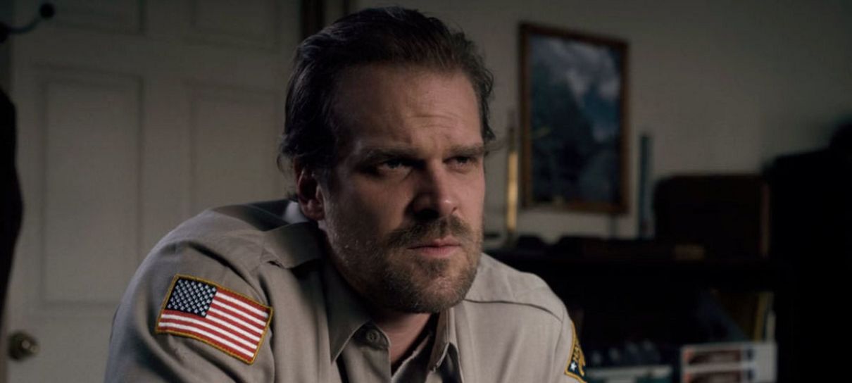 David Harbour e Rachel Weisz podem entrar para o elenco do filme da Viúva Negra