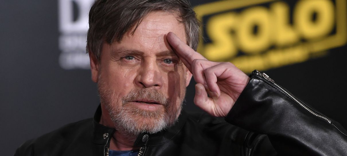 Mark Hamill dará voz ao Chucky no reboot de Brinquedo Assassino