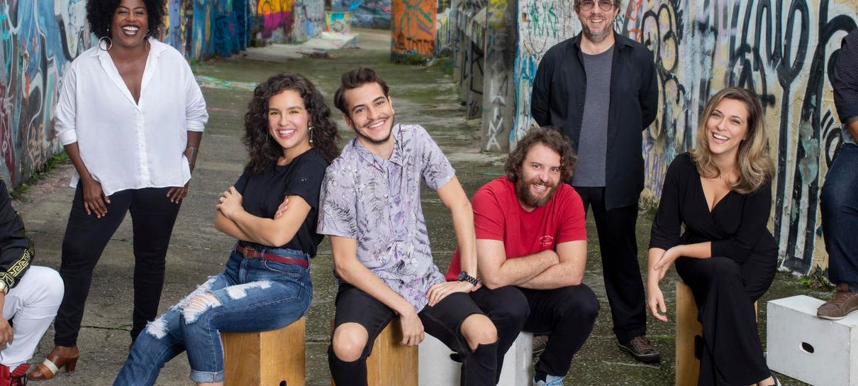 Ninguém Tá Olhando | Série cômica dirigida por Daniel Rezende estreia na Netflix em 2019