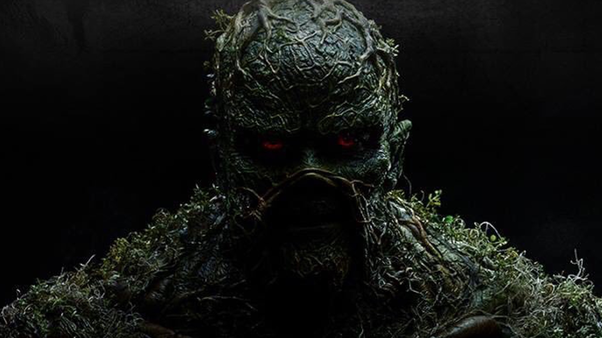 Monstro do Pântano ganha trailer repleto de horror