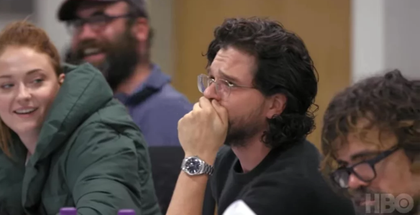 Kit Harrington chora na leitura de roteiro de Game of Thrones