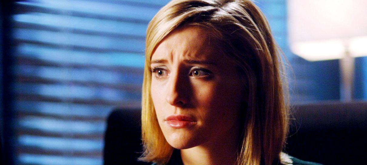 HBO vai produzir documentário sobre culto de escravidão sexual da atriz de Smallville