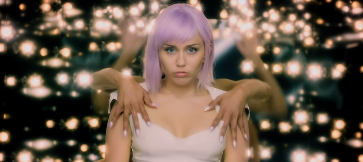 Black Mirror | Tecnologia traz novos problemas em trailer inédito da quinta temporada