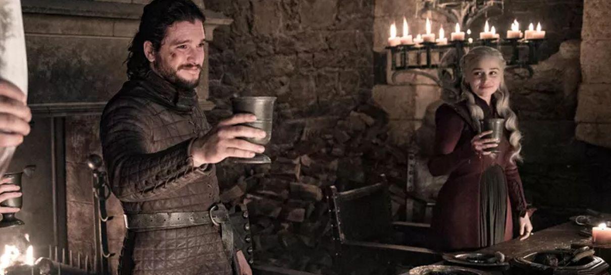 Game of Thrones | Copo em cena não tinha café, revela Emilia Clarke