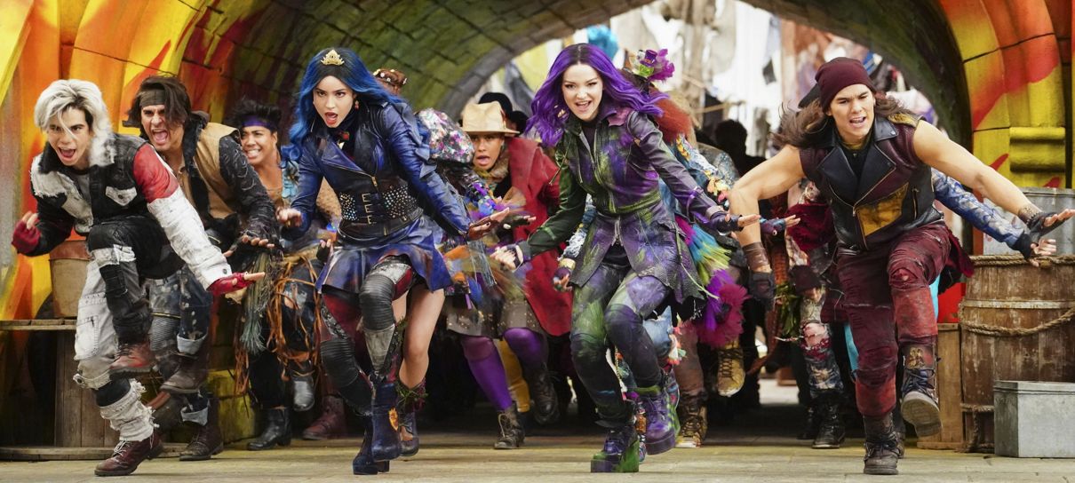 Descendentes 3 | Elenco se reúne em novo vídeo musical