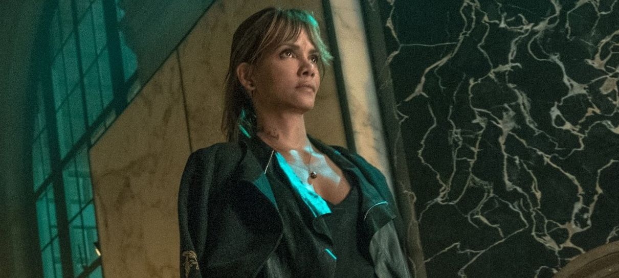 John Wick 3 - Parabellum | Halle Berry faz treinamento de tiros em vídeo