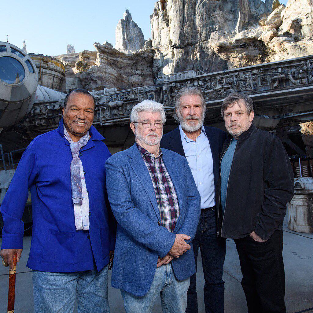 Star Wars: Galaxy’s Edge | Disney reúne lendas para a inauguração de nova área do parque