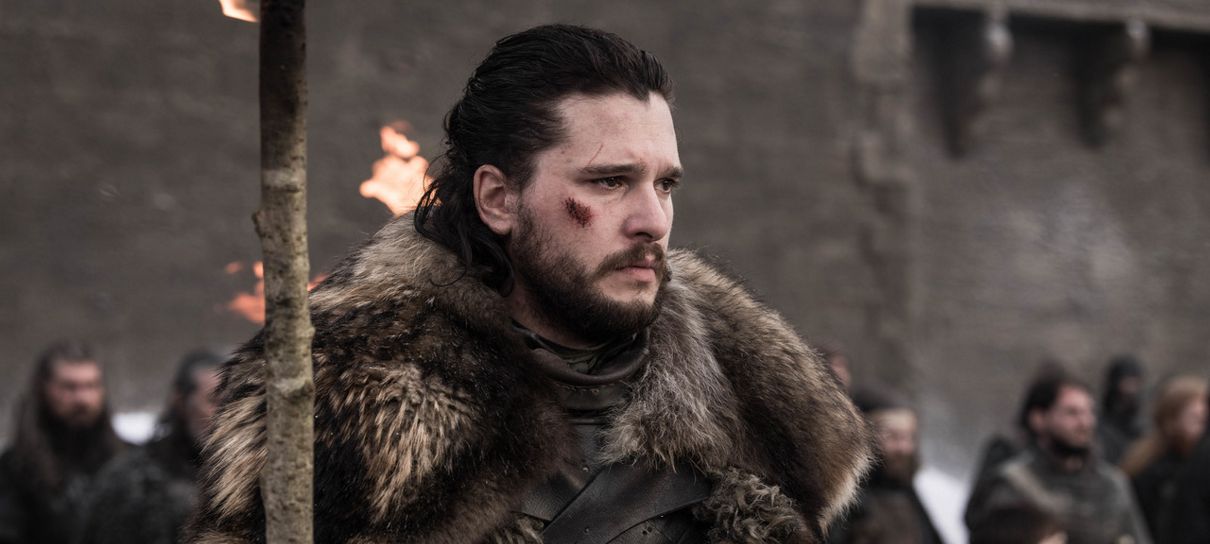 Kit Harington se comove com arrecadação para a caridade feita em sua homenagem