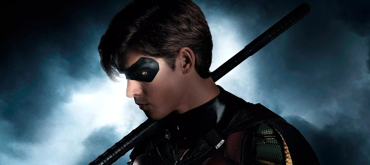 Warner está reavaliando o serviço de streaming DC Universe, diz site