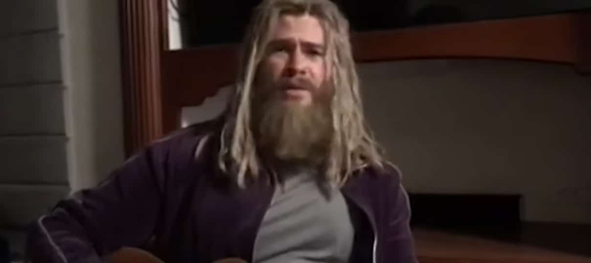 Vingadores: Ultimato | Thor abraça a sofrência e canta Johnny Cash no set do filme