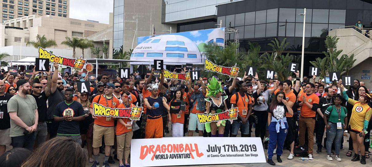 Dragon Ball | Fãs tentam bater recorde de maior Kamehameha na SDCC 2019