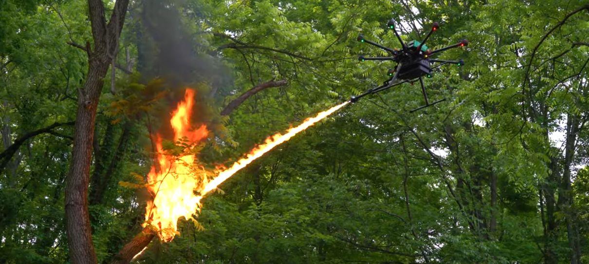 Você pode comprar um drone equipado com lança-chamas