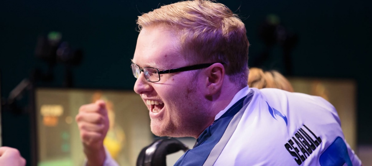 Jogador profissional quer sistema de banimento em Overwatch