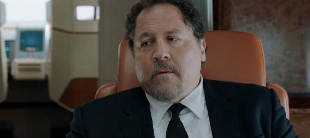 Jon Favreau também ficou confuso gravando Vingadores e Homem-Aranha