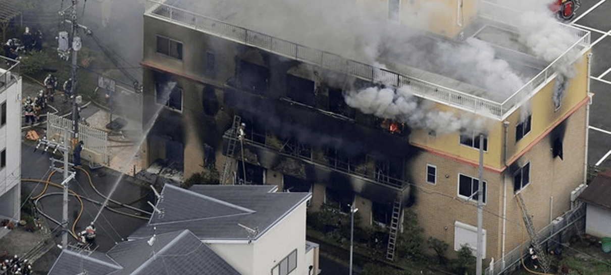 Estúdio de anime Kyoto Animation é incendiado; 33 mortes foram confirmadas