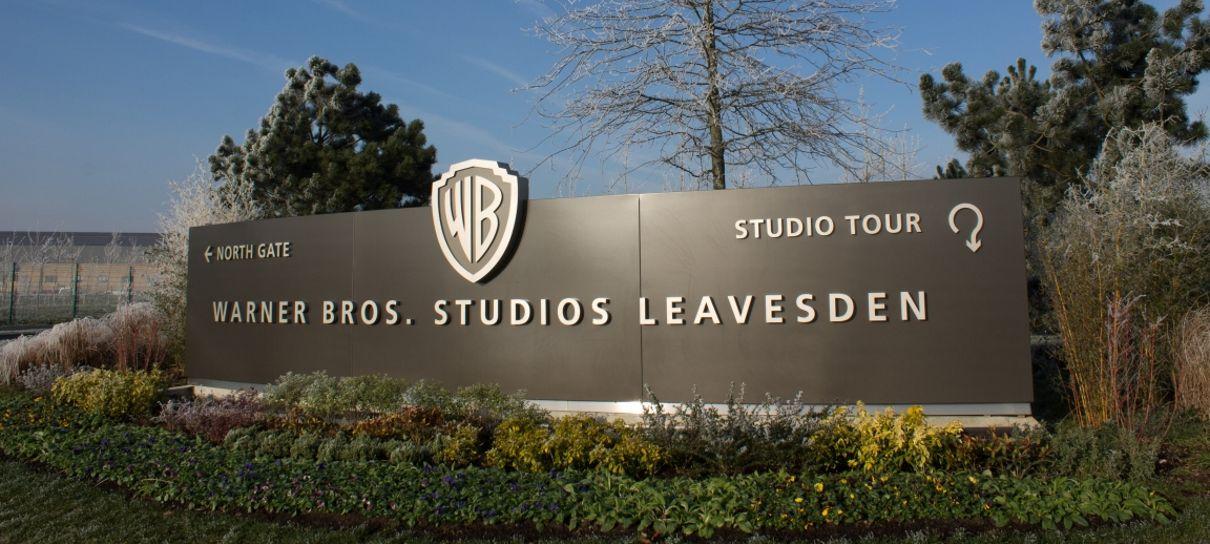 Incêndio atinge estúdio da Warner Bros. na Inglaterra