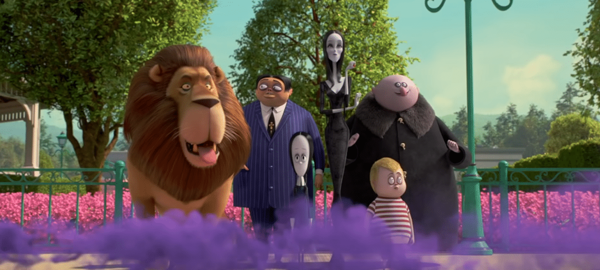 A Família Addams tenta se adaptar a uma nova vizinhança em trailer da animação