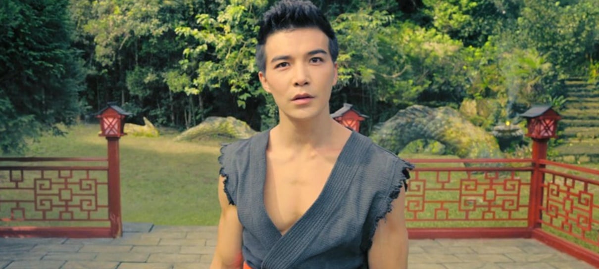 Ator de Black Mirror pode ser Liu Kang no filme de Mortal Kombat