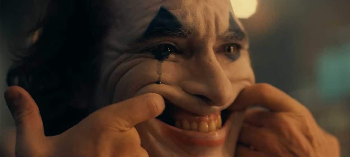 Coringa é descrito como um "feito cinematográfico de alto nível" em festival