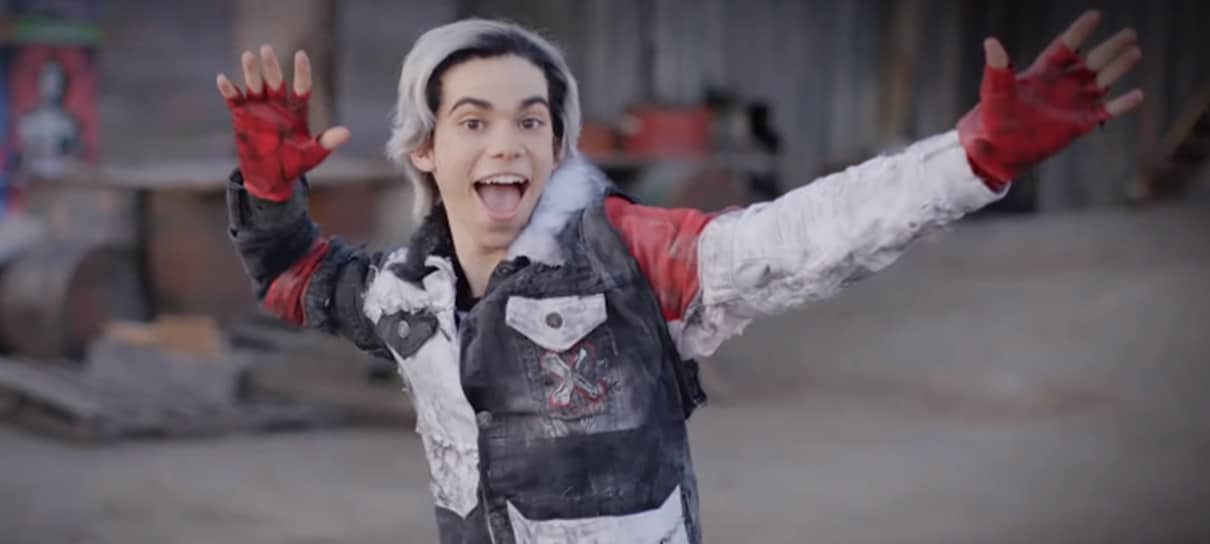 Disney presta homenagem a Cameron Boyce em vídeo especial