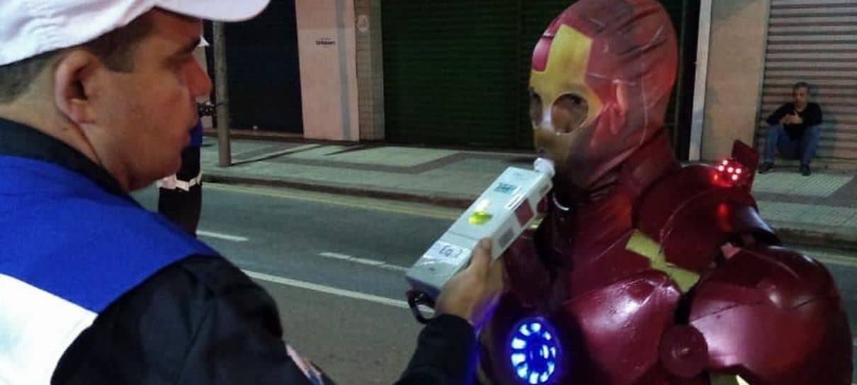Homem de Ferro do Rio de Janeiro é multado por pilotar sem habilitação