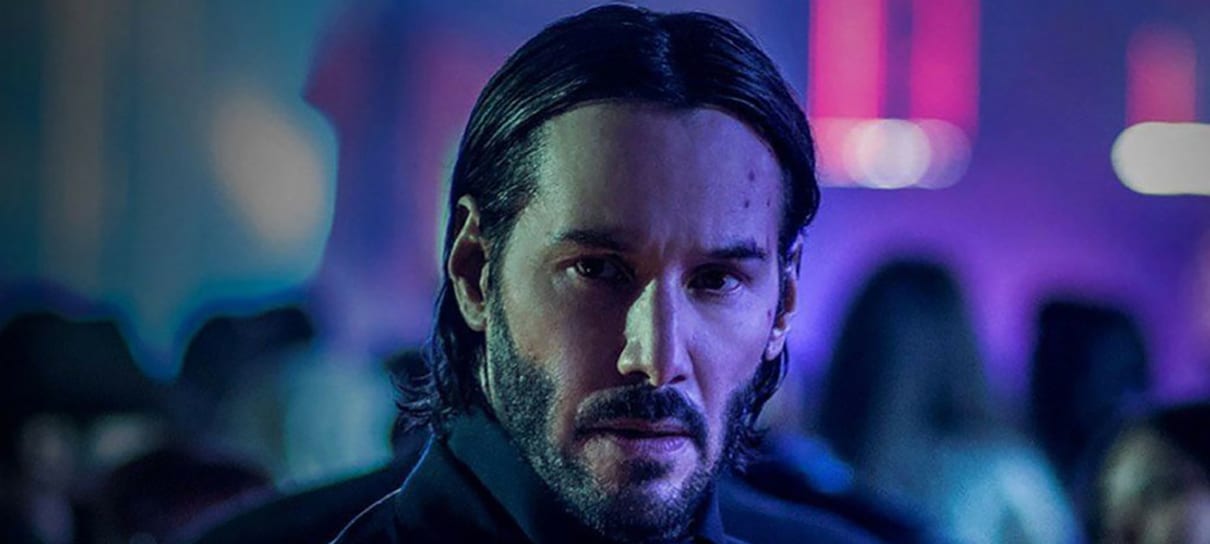 Keanu Reeves conta sobre os bastidores das cenas de motos de John Wick 3 - Parabellum