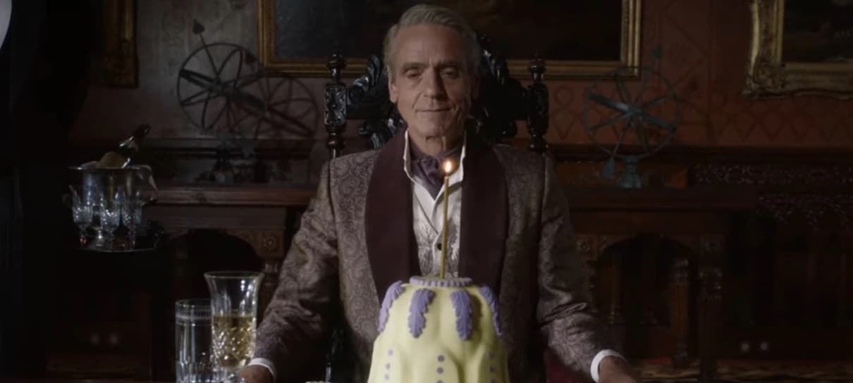 Caos e porradaria reinam novo teaser da série de Watchmen